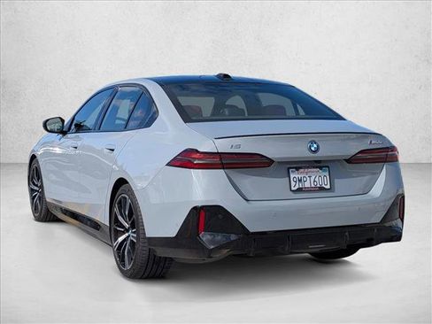 Used 2024 BMW i5 M60 w/ Premium Package AWD/4WD image 8