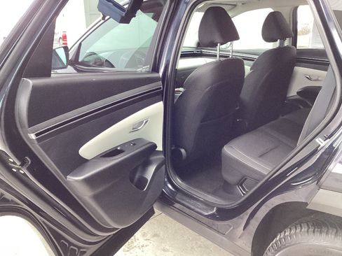 Used 2023 Hyundai Tucson Blue image 16