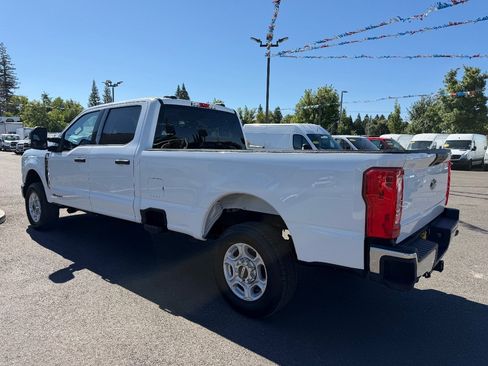 Used 2026 Ford F250 XLT AWD/4WD image 6