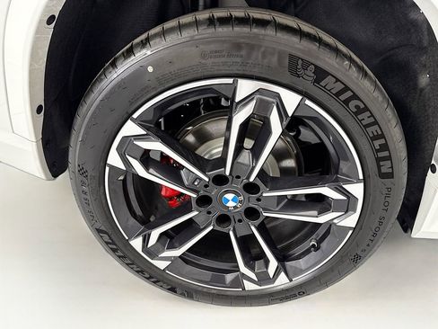 New 2026 BMW X1 xDrive28i w/ Technology Package AWD/4WD image 32