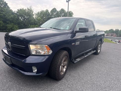 Used 2014 RAM 1500 Express AWD/4WD image 1