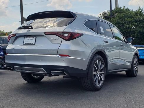 Certified 2026 Acura MDX SH-AWD w/ Technology Package image 11