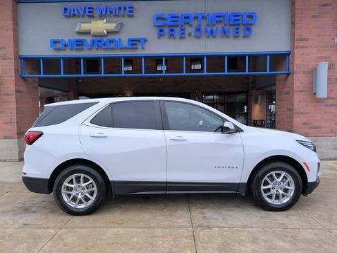 Used 2022 Chevrolet Equinox LT AWD/4WD image 9