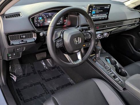 Used 2023 Honda Civic Touring image 10