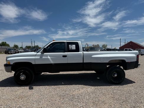 Used 1997 Dodge Ram 3500 Truck 4x4 Club Cab image 6