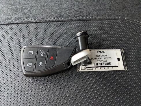 Used 2026 Chevrolet Silverado 1500 LTZ w/ LTZ Premium Package image 43