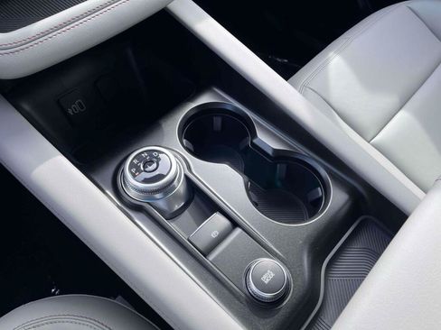New 2026 Ford Explorer Active AWD/4WD image 32