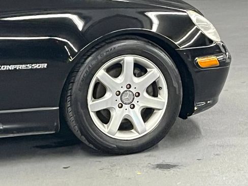 Used 2003 Mercedes-Benz SLK 230 image 29