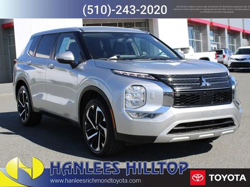 Used 2024 Mitsubishi Outlander SE image 5