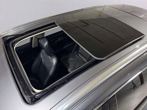 Certified 2023 Lincoln Nautilus Reserve w/ Monochromatic Package image 16