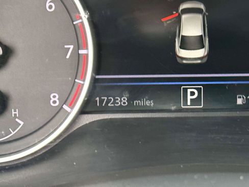 Used 2022 Nissan Sentra SR w/ Trunk Package image 23