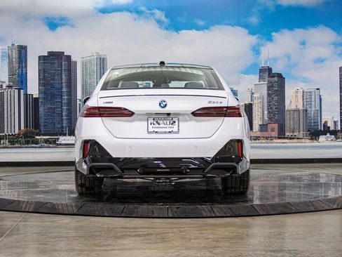 New 2026 BMW 550e xDrive w/ Executive Package image 11