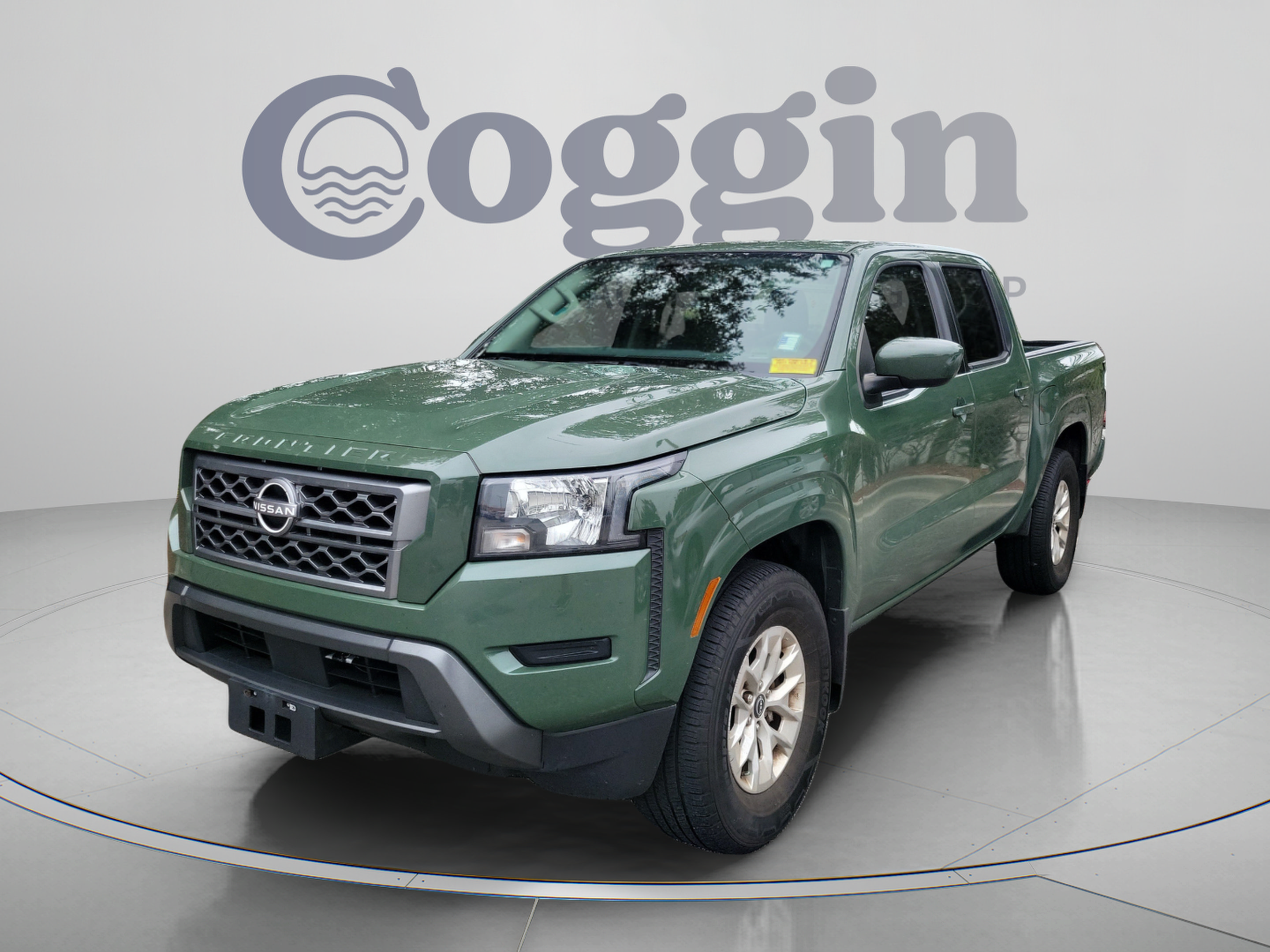 Used 2024 Nissan Frontier SV w/ Technology Package RWD image 2
