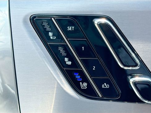 New 2026 Cadillac Vistiq Luxury image 20