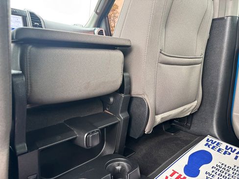 Used 2020 Ford F150 XLT image 42