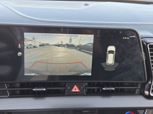 Used 2023 Kia Sportage EX FWD image 8