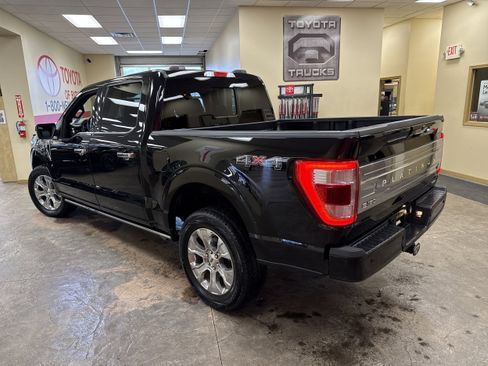 Used 2023 Ford F150 Platinum image 10