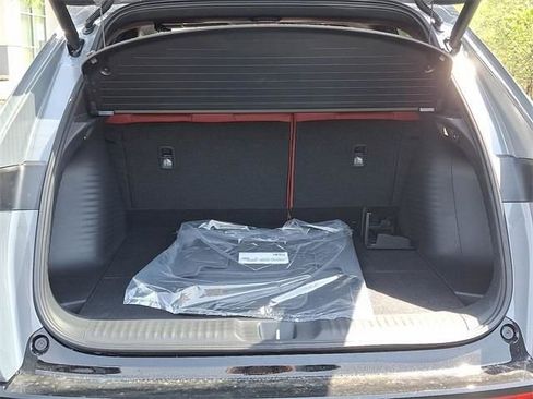 Certified 2025 Acura ADX A-Spec image 32