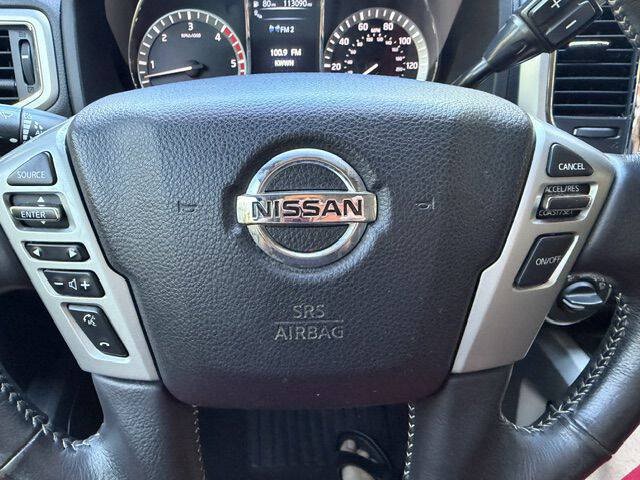 Used 2018 Nissan Titan PRO-4X AWD/4WD image 19