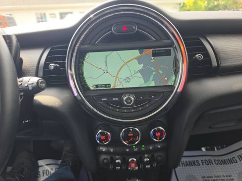 Used 2015 MINI Cooper S FWD image 38