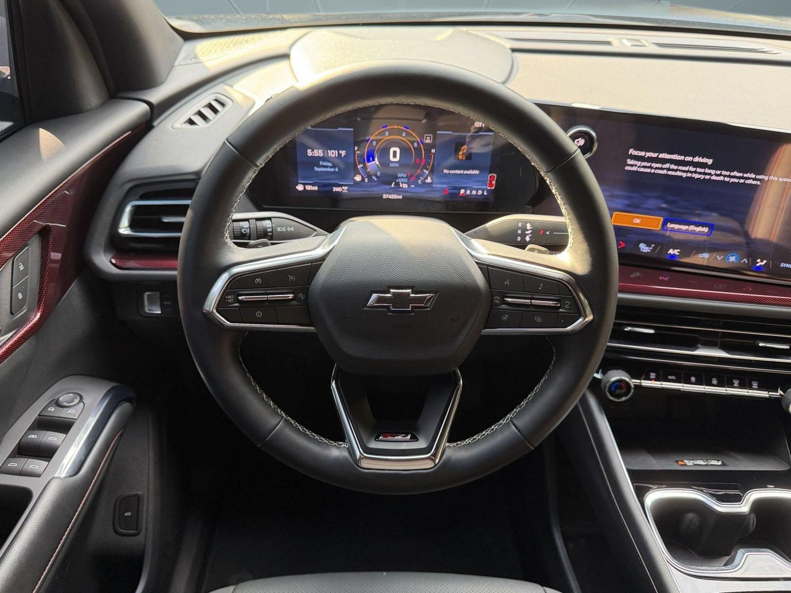 Used 2025 Chevrolet Traverse Z71 w/ Driver Confidence Package AWD/4WD image 26