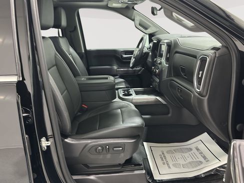 Used 2019 Chevrolet Silverado 1500 LTZ w/ LTZ Premium Package AWD/4WD image 25