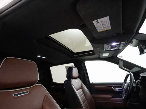 Used 2023 GMC Sierra 1500 Denali Ultimate image 22