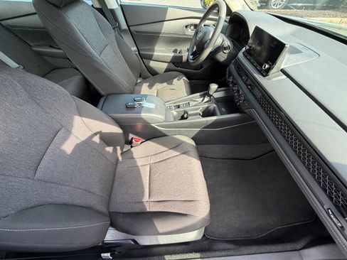 Used 2023 Honda Accord LX image 38