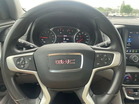 Used 2022 GMC Terrain SLE w/ Driver Convenience Package FWD image 14