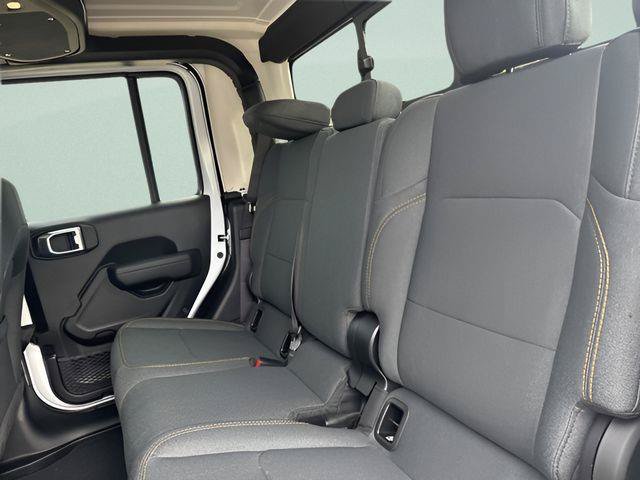 New 2026 Jeep Gladiator Sport AWD/4WD image 29
