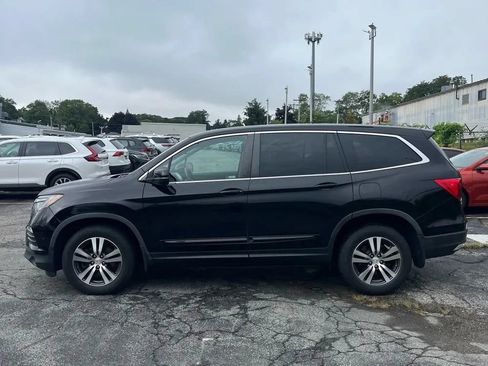 Used 2017 Honda Pilot EX-L image 3