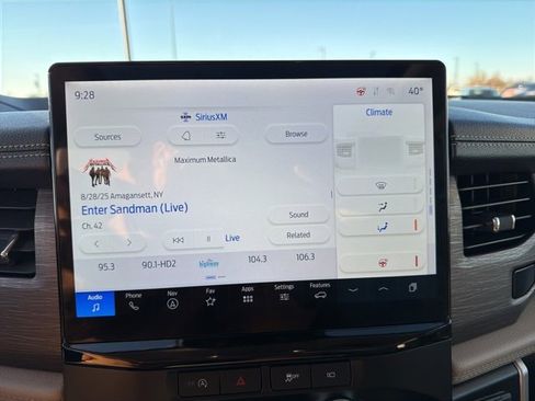 Used 2024 Ford Expedition Max Limited image 16