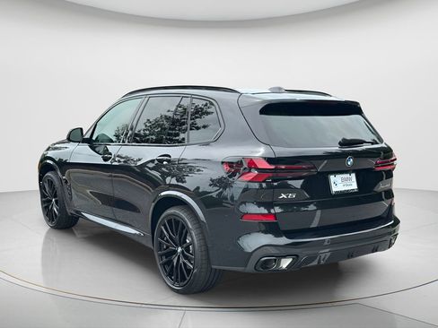 New 2026 BMW X5 sDrive40i w/ M Sport Package RWD image 7