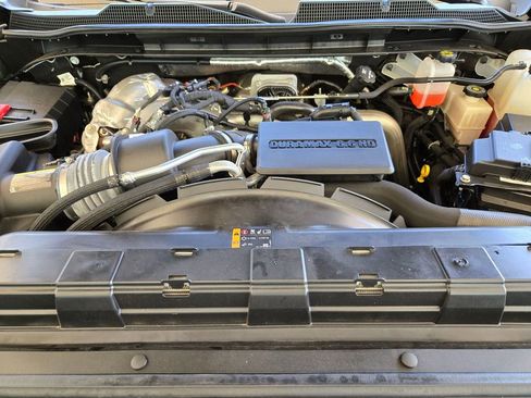 Used 2024 Chevrolet Silverado 2500 High Country w/ High Country Premium Package AWD/4WD image 39