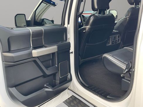 Used 2019 Ford F150 Raptor w/ Equipment Group 802A Luxury image 42