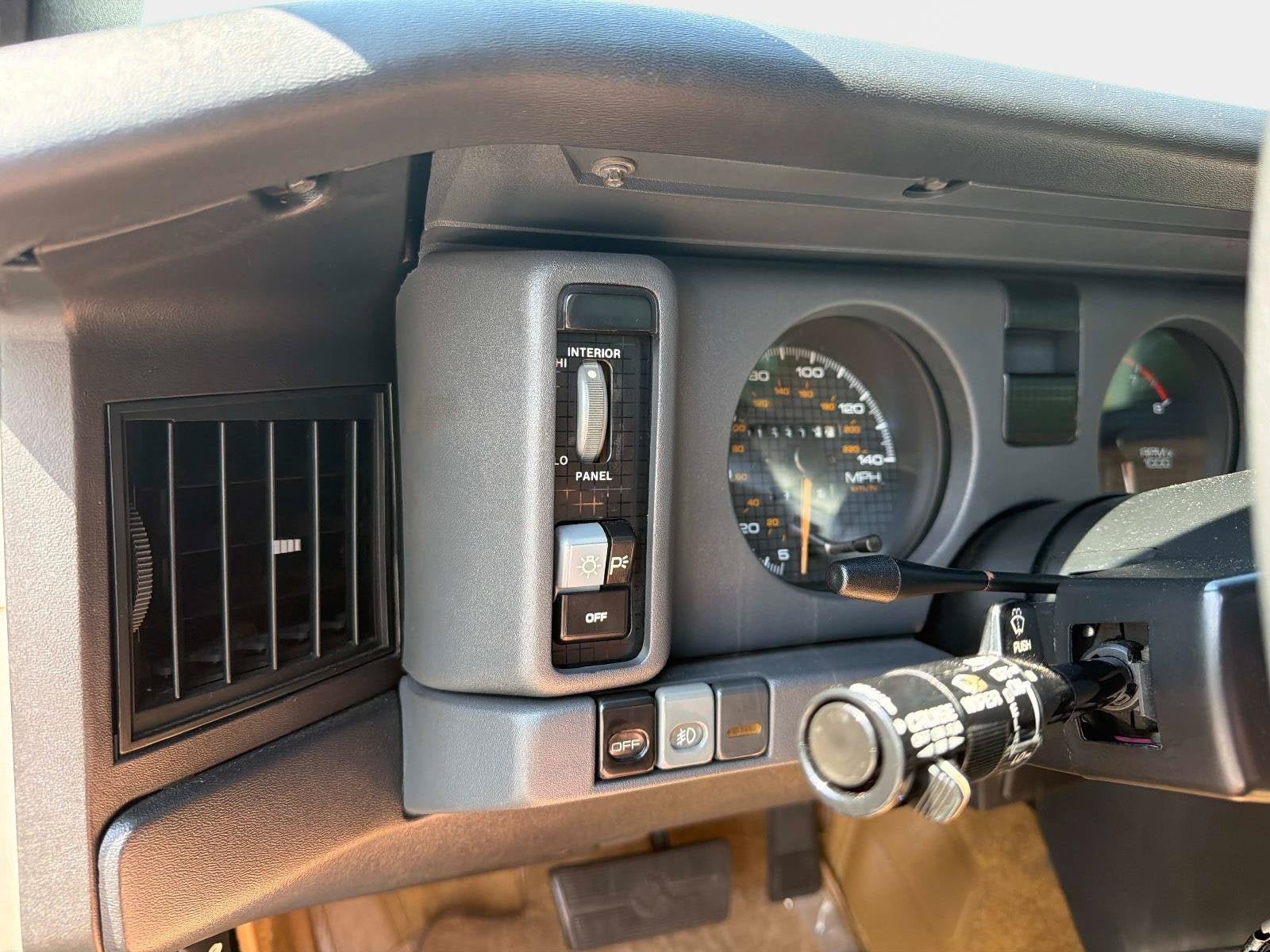 Used 1987 Pontiac Firebird Trans Am RWD image 20