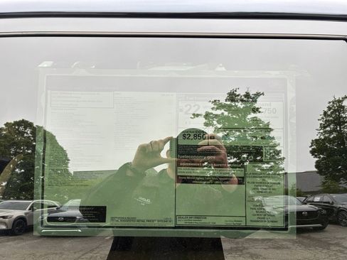 New 2026 Land Rover Range Rover Sport Dynamic SE AWD/4WD image 33