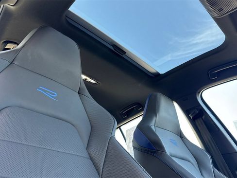 Used 2024 Volkswagen Golf R image 20