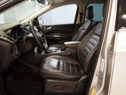 Used 2018 Ford Escape SEL AWD/4WD image 5