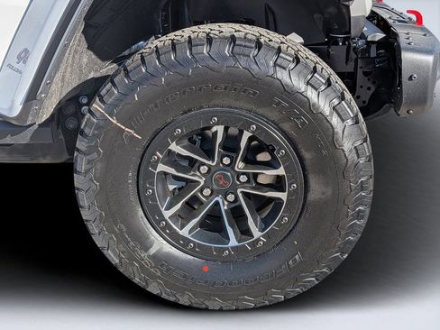 New 2026 Jeep Wrangler Unlimited Rubicon image 9