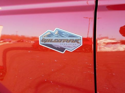 Used 2023 Ford Bronco Wildtrak image 45