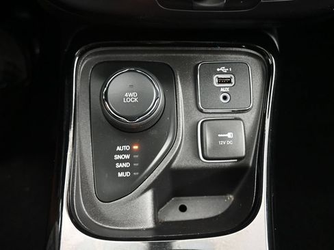 Used 2019 Jeep Compass Latitude AWD/4WD image 19