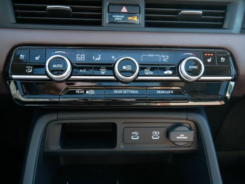 New 2026 Honda Pilot Elite image 19