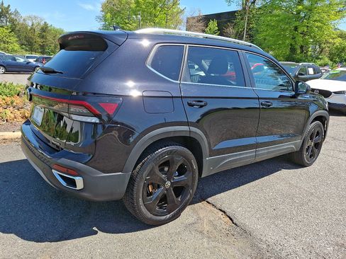 Used 2025 Volkswagen Taos SEL w/ Black Wheel Plus Package AWD/4WD image 6