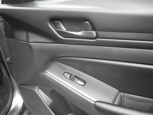 Used 2024 Nissan Altima 2.5 S image 24