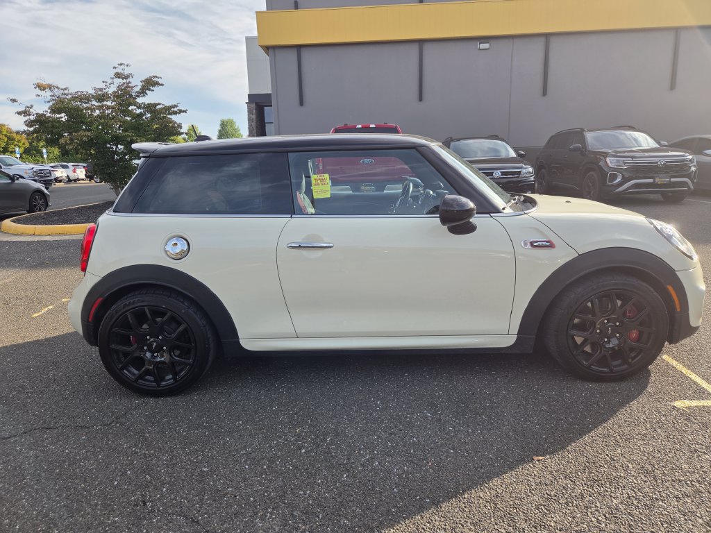Used 2017 MINI Cooper John Cooper Works FWD image 8