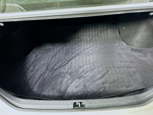 Used 2020 Toyota Camry XLE image 28