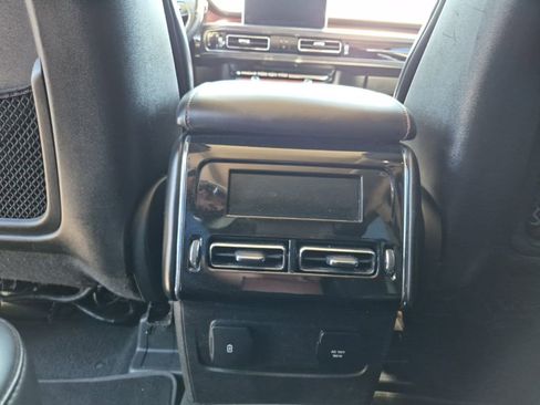 Used 2021 Lincoln Aviator Reserve w/ Equipment Group 201A image 14