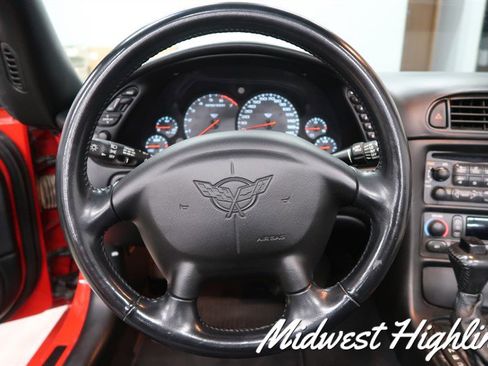 Used 2000 Chevrolet Corvette Convertible w/ Memory Pkg image 22