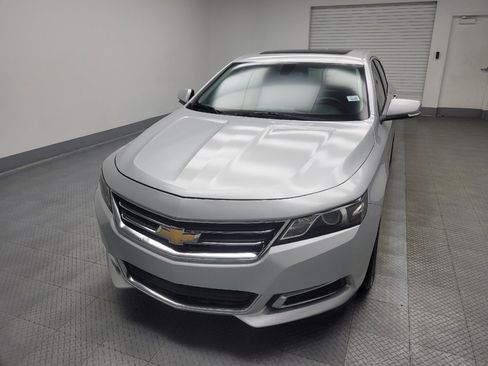 Used 2014 Chevrolet Impala LT w/ Convenience Package image 15